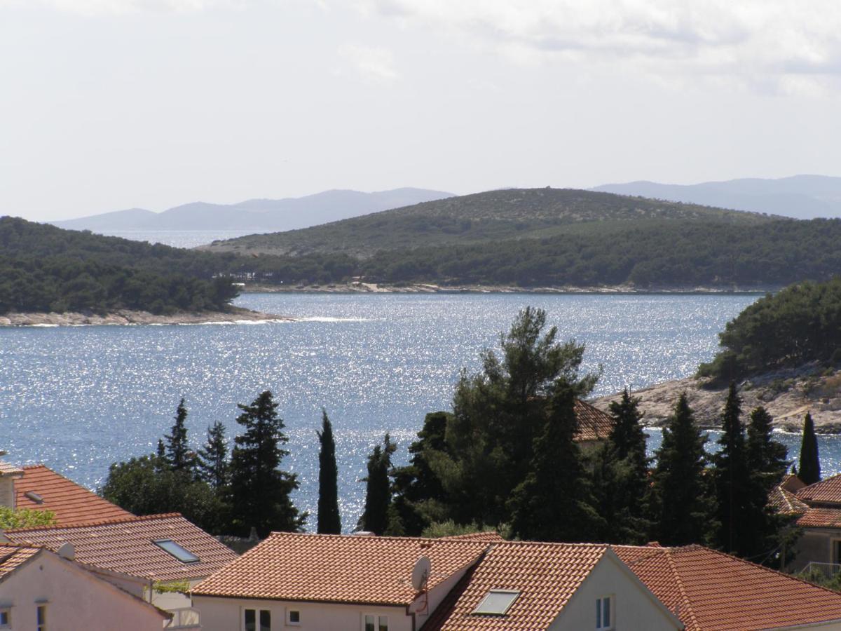 Apartment Elena 40 M2 With Beautiful Wide Sea Views 3 Stars Хвар Екстер'єр фото